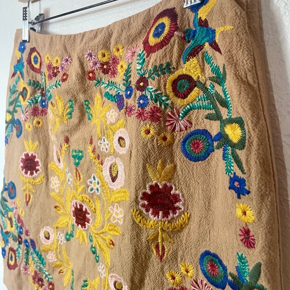 Umgee Cororful Embroidered Floral Boho Paisley Skirt Tan Mini A-Line size M - Picture 7 of 8